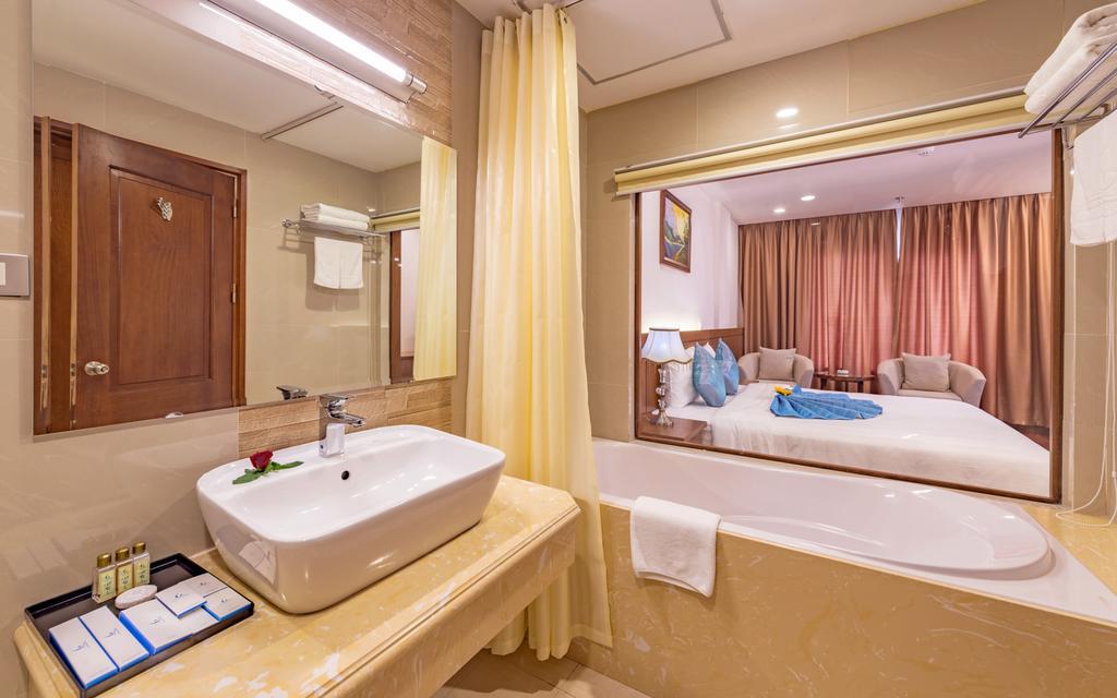Lam Giang Hotel Vinh Exterior foto