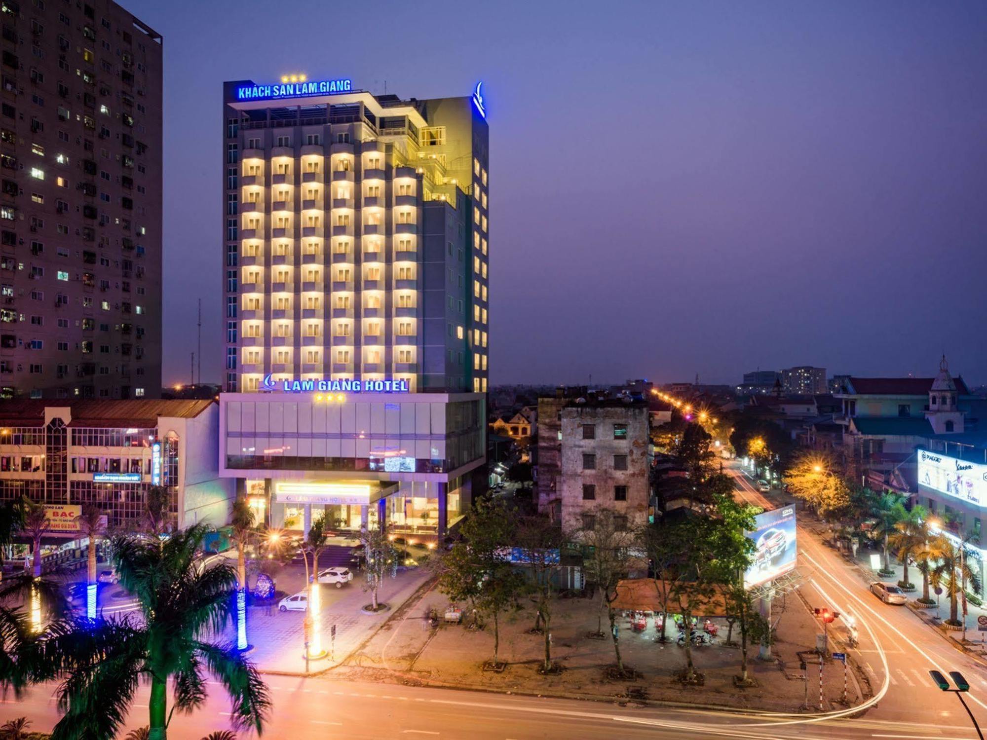 Lam Giang Hotel Vinh Exterior foto