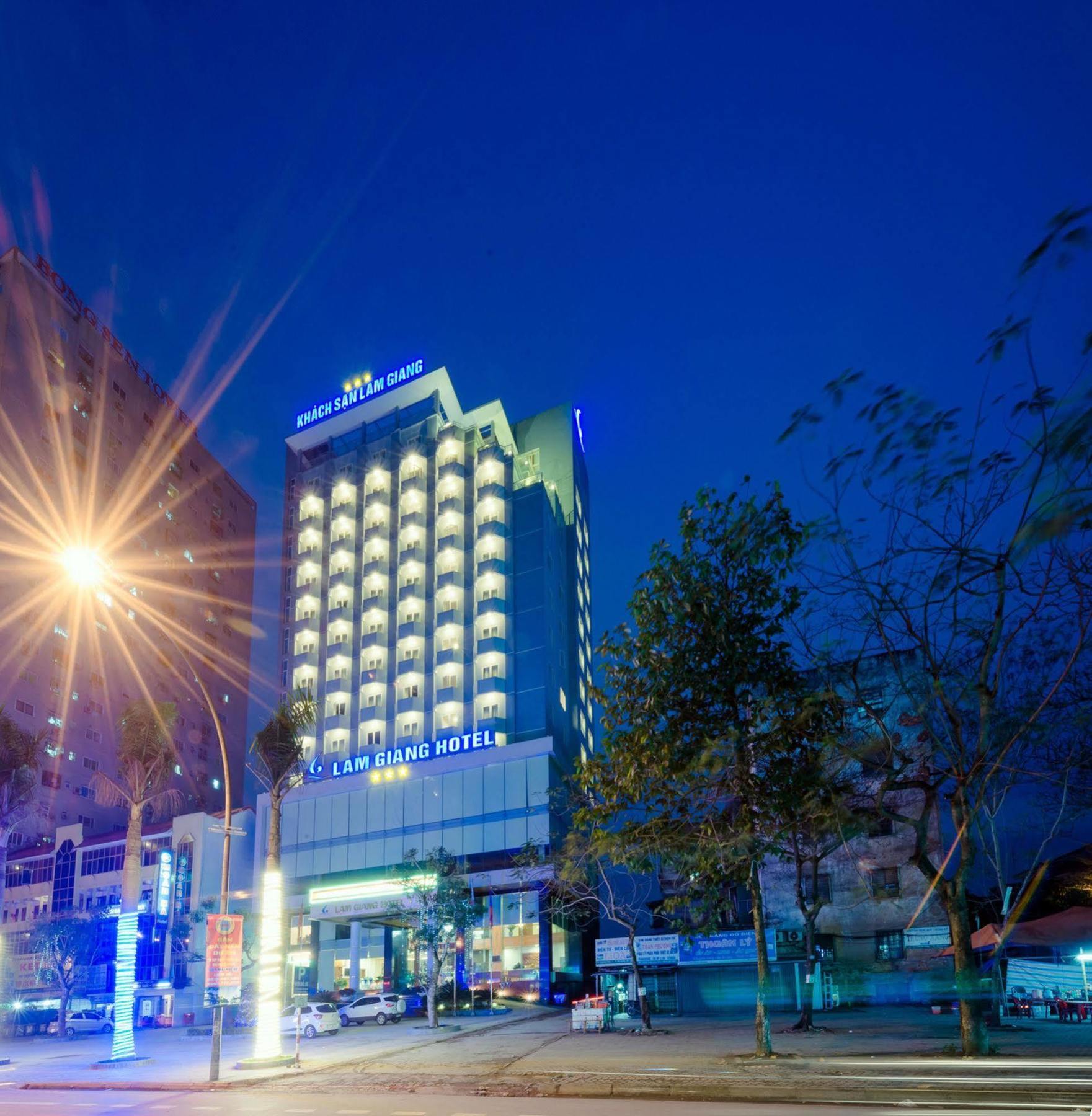 Lam Giang Hotel Vinh Exterior foto